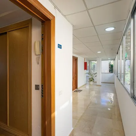 Apartamento El Velero Primera Linea Playa Torremolinos