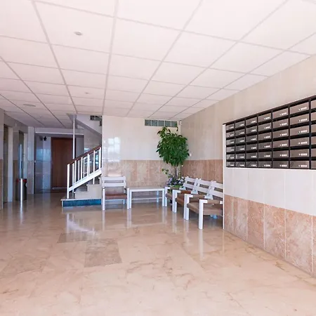 Apartamento El Velero Primera Linea Playa Apartment *