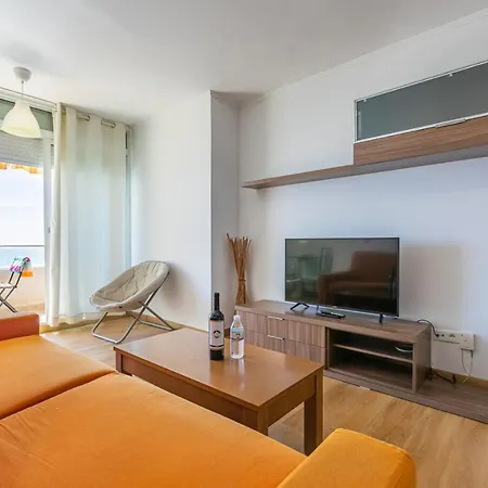 Apartamento El Velero Primera Linea Playa Apartment