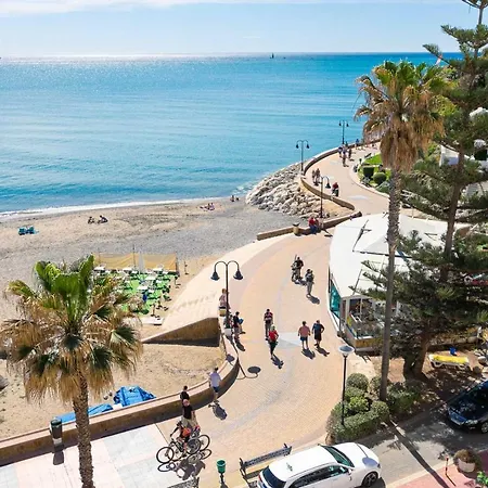 Apartamento El Velero Primera Linea Playa Apartment