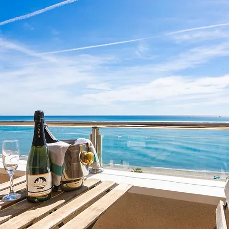 Apartamento El Velero Primera Linea Playa Apartment Torremolinos